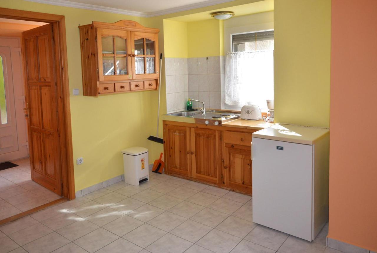 Villa Park Heviz Ngoại thất bức ảnh